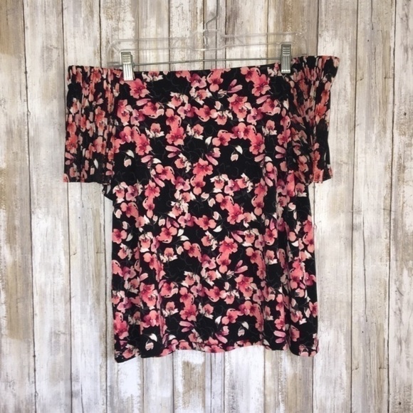 White House Black Market Floral Off The Shoulder Blouse - Picture 4 of 7